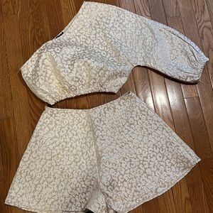 Pretty Little Thing short set Size 6